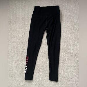 Beyond yoga x peloton leggings